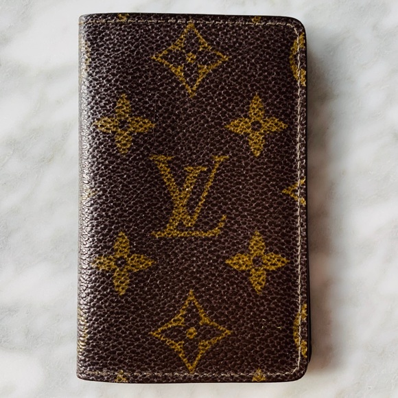 Louis Vuitton Handbags - Authentic Louis Vuitton Card Holder